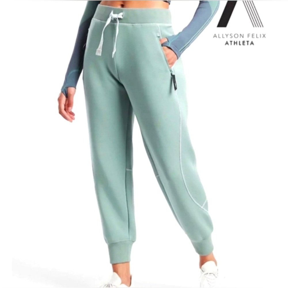 Allyson Felix Athleta | Legend Travel Sweatpants Joggers Light Sage Size Small